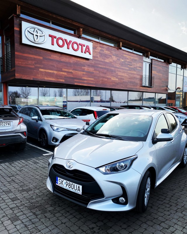 Nowiutka Toyota już do Waszego użytku ! 